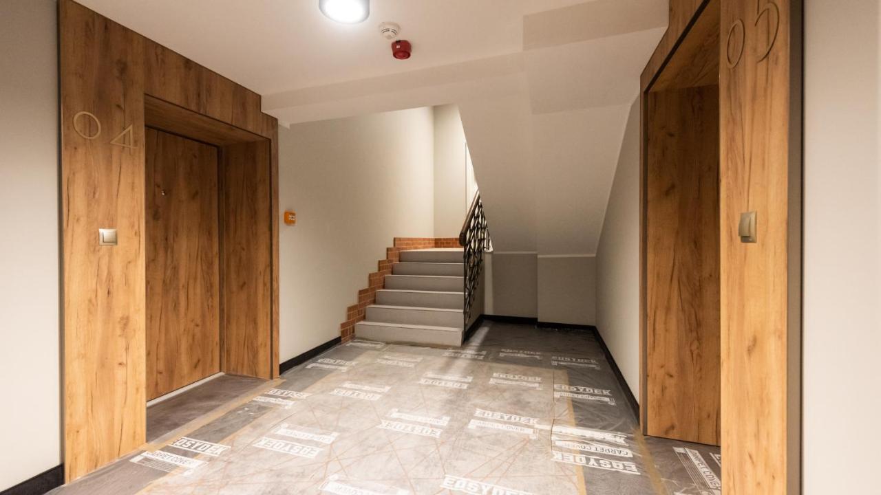 Flatbook - City Center Apartments Waterlane Vintage With Gym غدانسك المظهر الخارجي الصورة