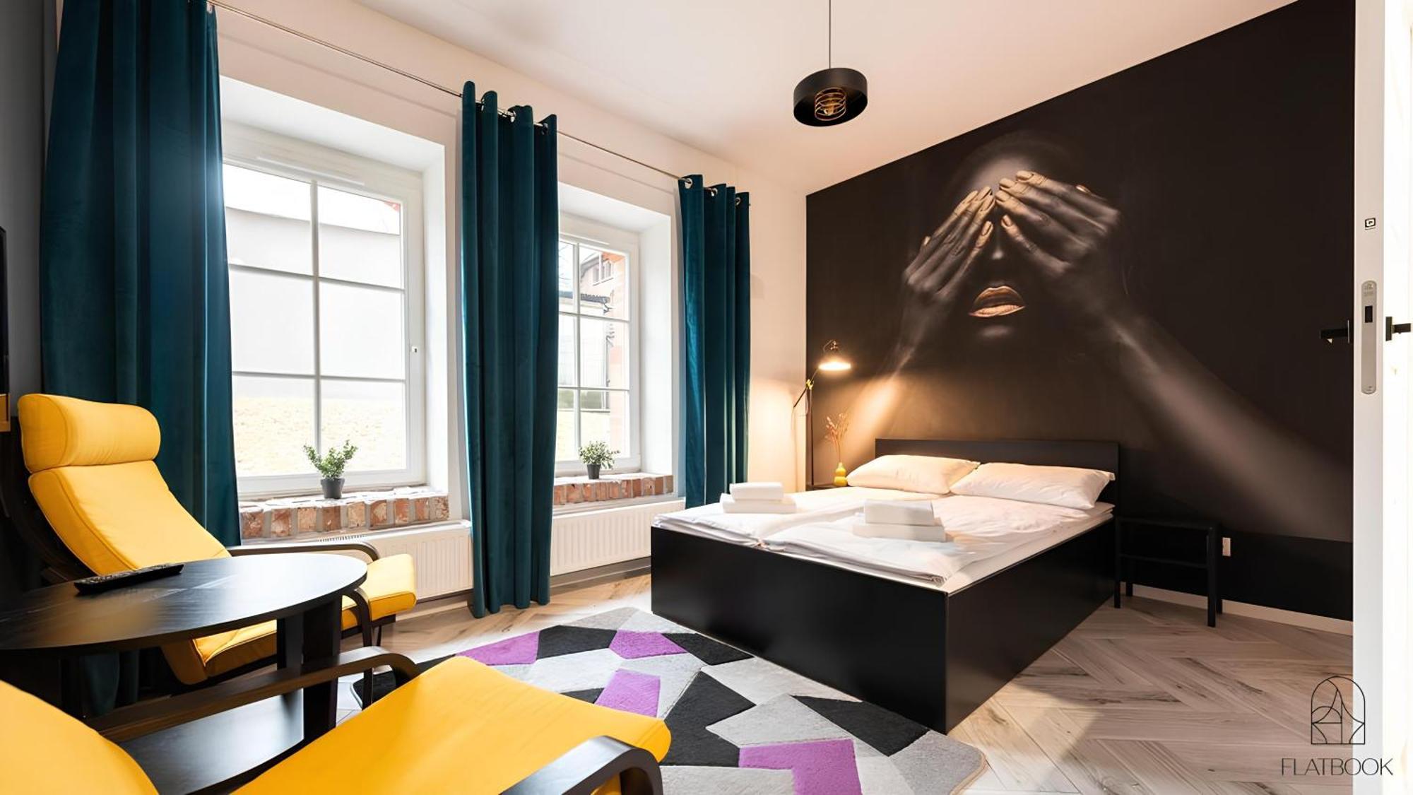 Flatbook - City Center Apartments Waterlane Vintage With Gym غدانسك المظهر الخارجي الصورة